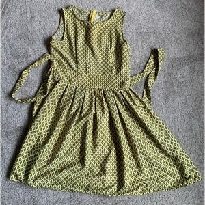 Tramp Brand Women's Sleeveless Dress W/Tie Yellow Peacock Lightweight Medium